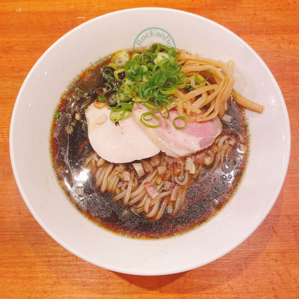 「冷製山椒ブラック」@麺屋 六感堂 Rock'anDoの写真