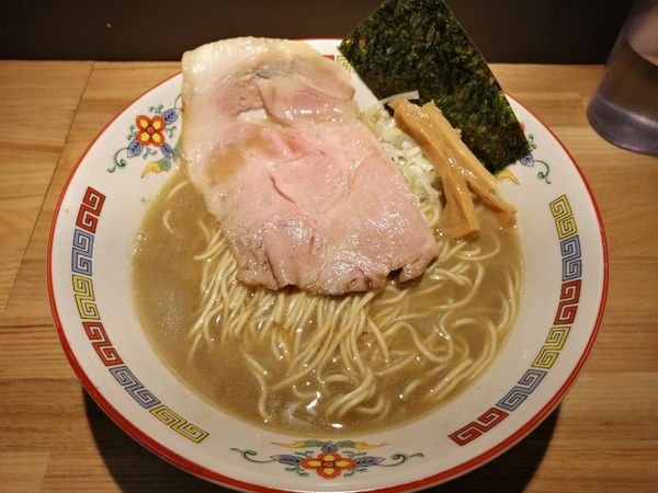 「雲丹煮干ソバ　　900円」@煮干中華 余韻の写真