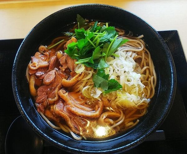 「冷たい肉蕎麦大盛1000円」@蕎麦処 十割庵の写真