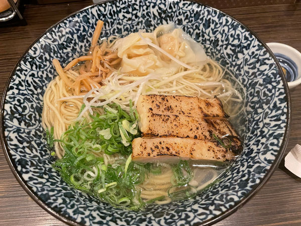 「あっさり塩そば 替え玉」@鶏そば 一瑳の写真