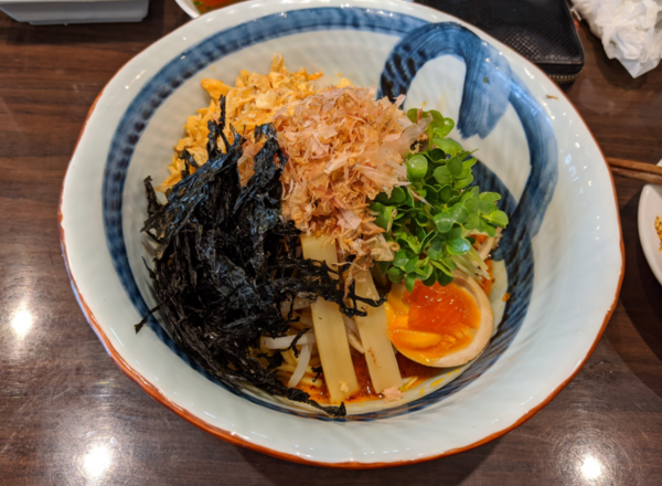 「旨辛バンメン」@名物よだれ鶏と濃厚鶏白湯麺 MATSURIKA 武蔵新田店の写真