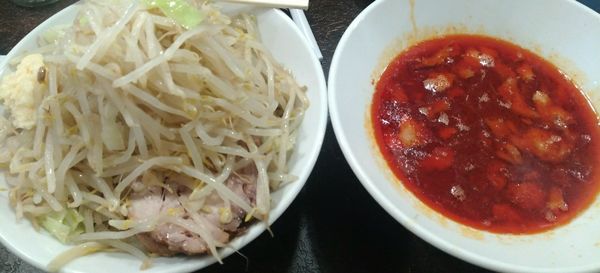 「赤いつけ麺」@ぶたけん。の写真