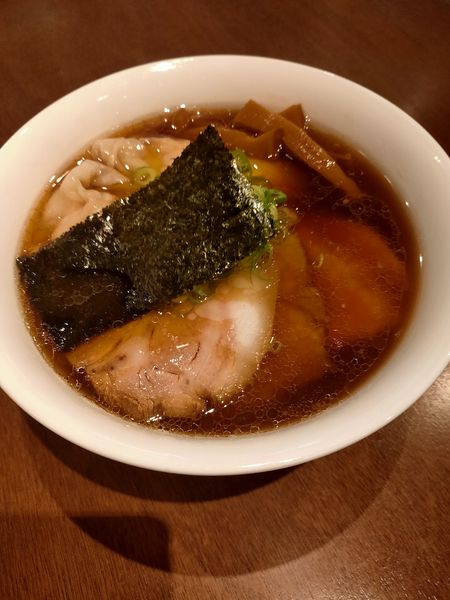 「醤油特製らぁ麺1200円」@らぁ麺 すぎ本の写真