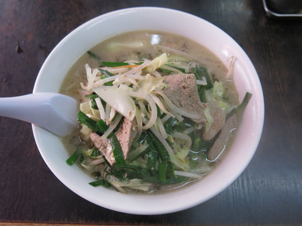 「レバニラ湯麺：900円」@珍々軒の写真