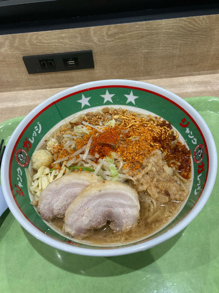 「スープまぜそば」@ジャンクガレッジ カインズ朝霞店の写真