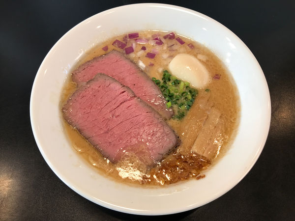 「特製濃厚牛そば　1070円」@麺牛 ひろせの写真