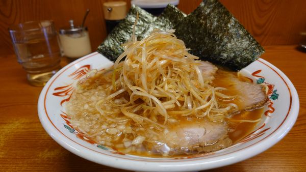 「ネギチャーシューメン　カタメ」@中華そば 吾衛門の写真