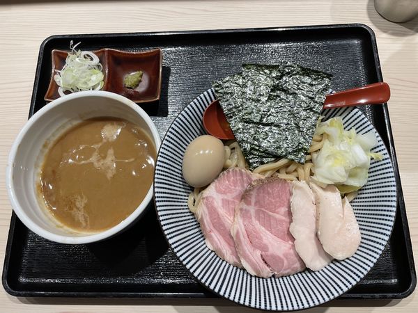 「特製つけ麺+大盛」@長男、もんたいちおの写真