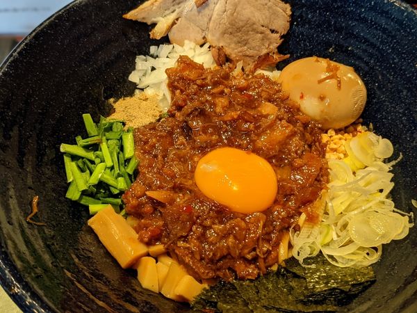 「まぜそば」@つけ麺 繁田の写真