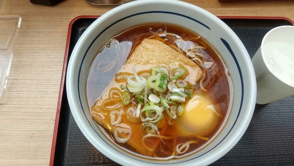 「きつねそば390円、たまご80円」@吉そば 中目黒店の写真