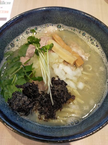 「牡蠣出汁と煮干しの柚子おろし潮SOBA(限定)」@㐂りん食堂の写真
