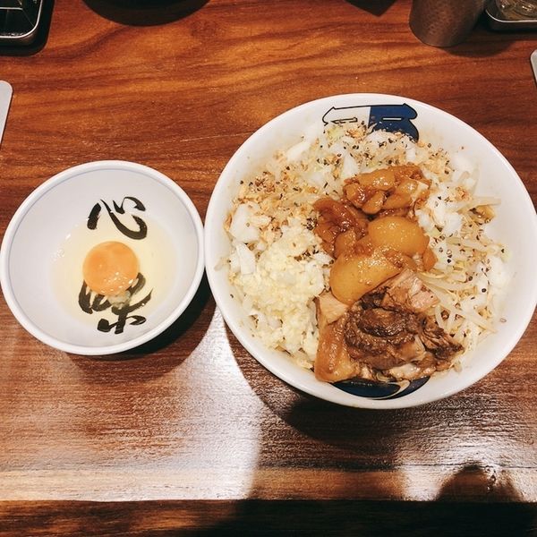 「汁無しそば大」@ラーメン 雷 東京本丸店の写真