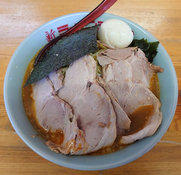 「トン辛チャーシュー(1000円)」@新ラーメンショップ 堀兼店の写真