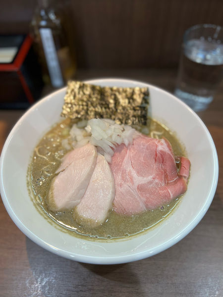 「煮干しソバ、和え玉」@Noodle&Spice curry 今日の1番の写真