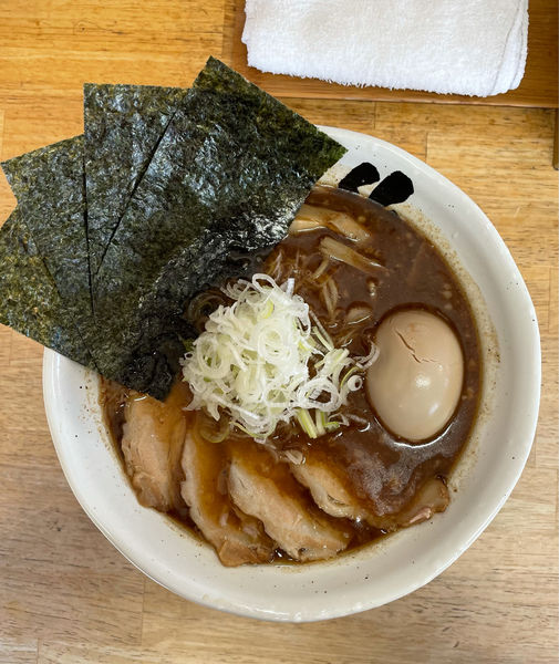 「大仏ラーメン」@麺 大仏の写真