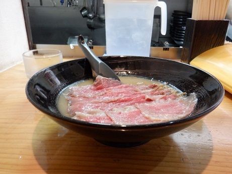 「チャーギュウ麺(えごま麵)」@ラーメン 道玄の写真