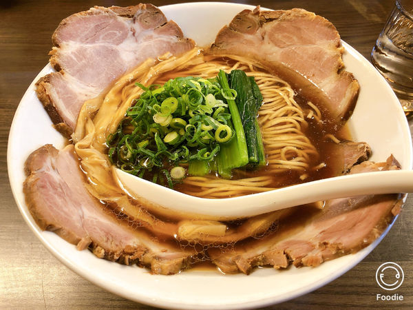 「特製醤油チャーシューそば」@花笑み中華そば かれんの写真