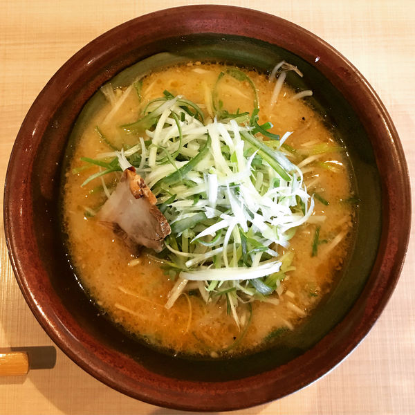 「味噌ラーメンねぎ盛り」@らーめん むてっぽう 金沢店の写真