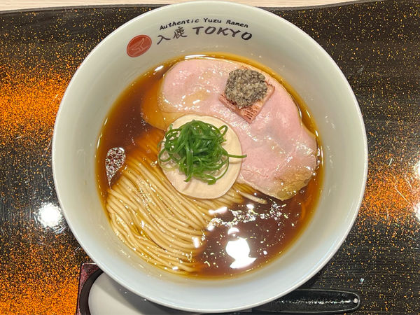 「ポルチーニ醤油らぁ麺」@入鹿TOKYOの写真
