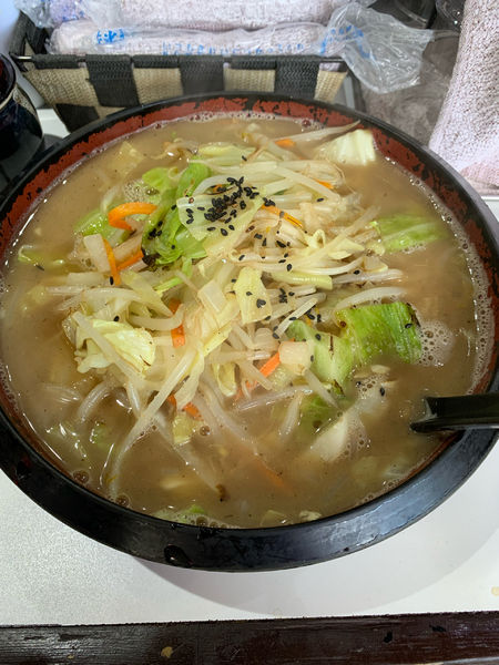 「ちゃんぽん（中）」@ちゃんぽんにんにくパワー 寺田町店の写真