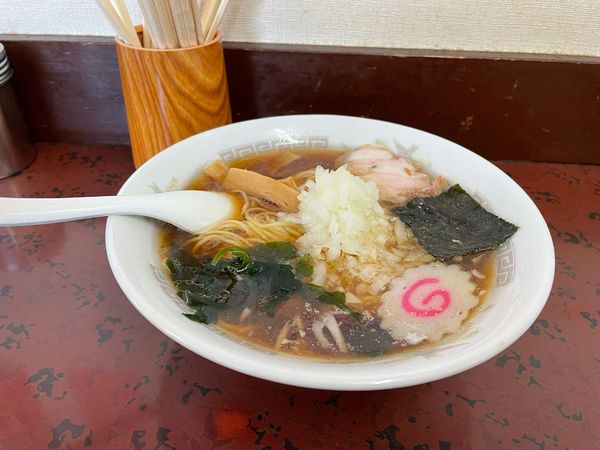 「ラーメン(玉ねぎ増し) 680円」@紀の家の写真