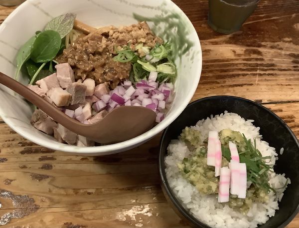 「[限定]日光唐辛子の肉味噌混ぜ蕎麦　+ 生姜丼」@G麺7の写真