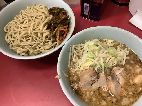 「つけ麺　+ 辛ニラ」@ラーメン二郎 中山駅前店の写真