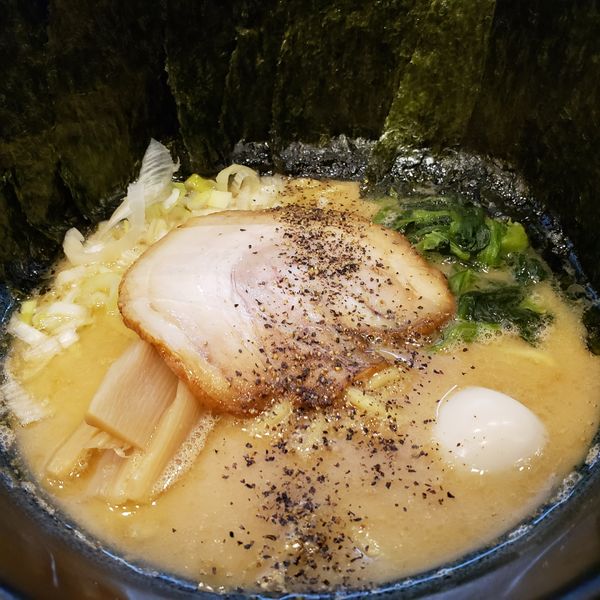 「醤油ラーメン海苔増し」@松壱家 藤沢南口店の写真