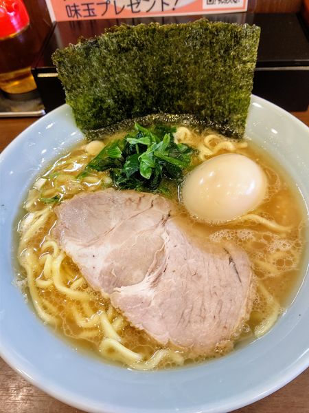 「ラーメン並+味玉」@寿々㐂家 曙町店の写真