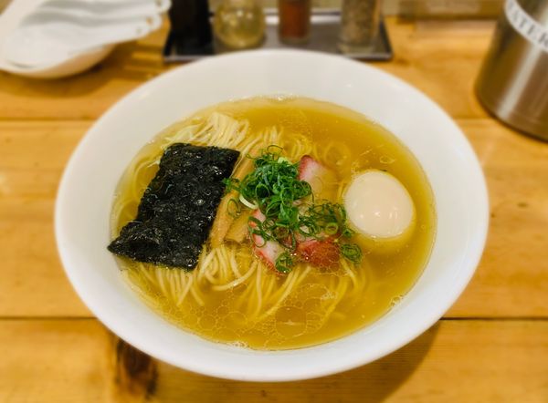 「白出汁志那そば（￥720）＋味玉（￥100）」@支那そば 大和 稲荷町本店の写真