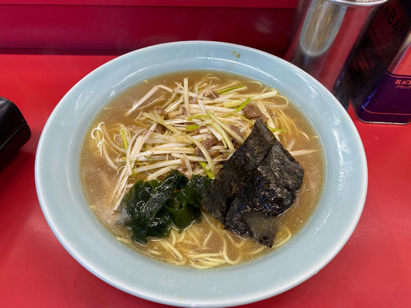 「ネギラーメン（中）850円」@ラーメンショップ いずみ中央店の写真