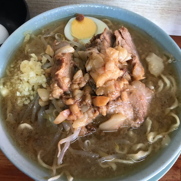 「ラーメン（麺半分）」@ラーメン富士丸 西新井大師店の写真