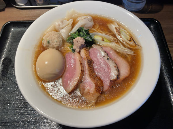 「特製鴨出汁中華蕎麦（醤油）」@鴨出汁中華蕎麦 麺屋yoshikiの写真