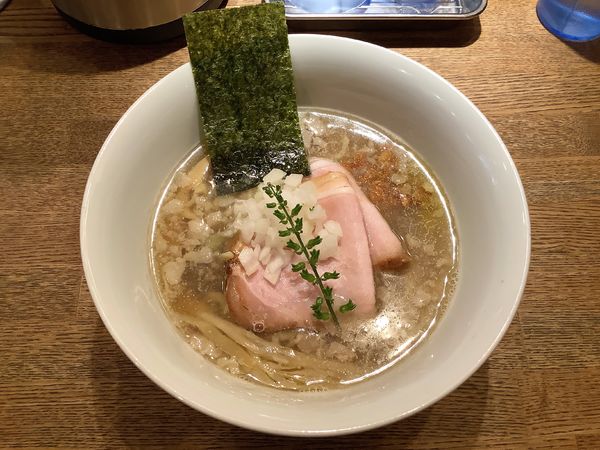 「【水曜裏営業 限定】 芳醇いりこそば【潮】+秋刀魚和え玉」@中華そば 麺壁九年 本店の写真