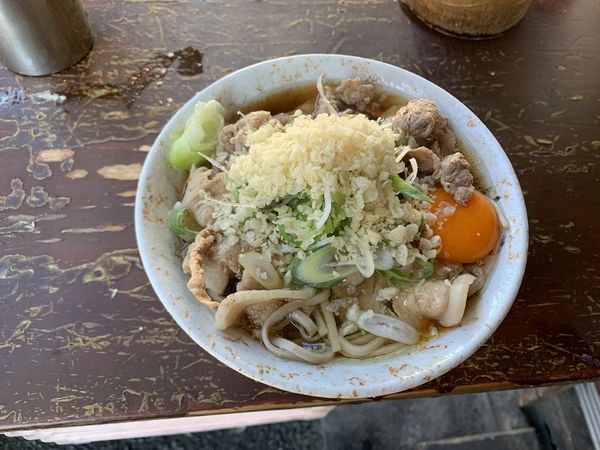 「肉そば(450円)+生卵(朝サービス)」@南天 本店の写真