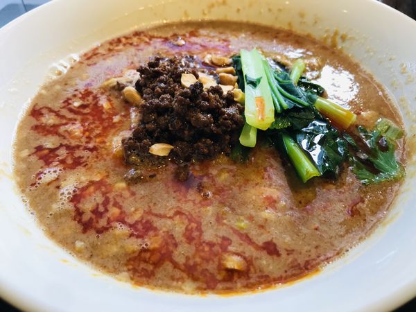 「担々麺 1,180円」@中華料理 ロドスの写真