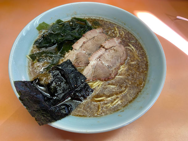 「豚骨かつおラーメン650円」@ラーメンショップ 大庭店の写真