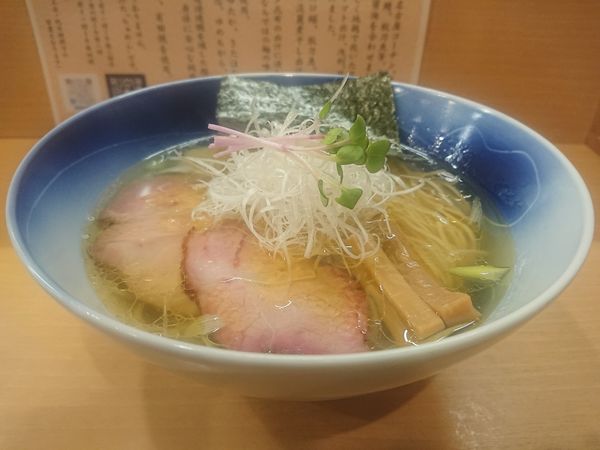 「塩らぁめん」@らぁめん倉井の写真