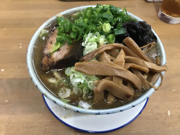「豚骨魚介ラーメン」@MENYA 食い味の道有楽の写真