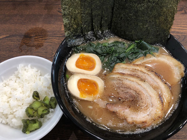 「GOOD LUCKラーメン」@麺家 GOOD LUCK 総本店の写真