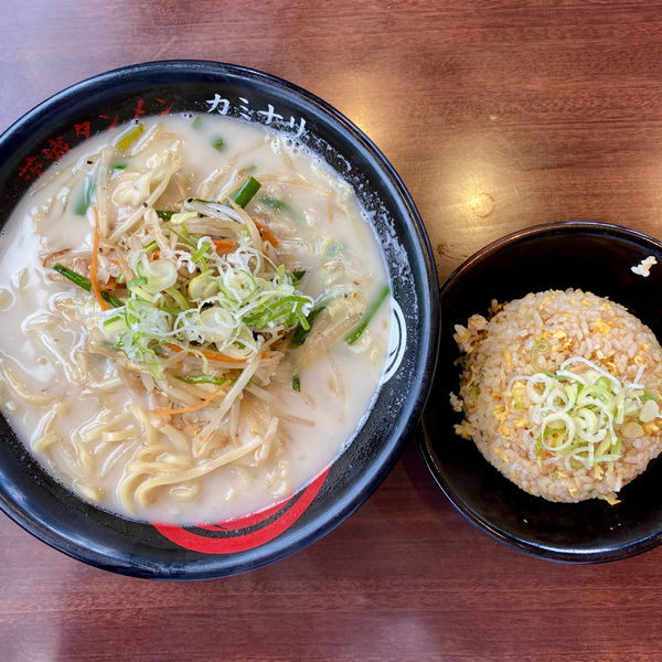 「濃厚タンメン＋タンチャーセット」@茨城タンメン カミナリ つくば店の写真