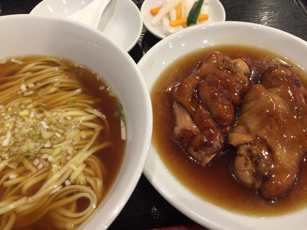 「豚脚麺（豚足そば）」@徳記の写真