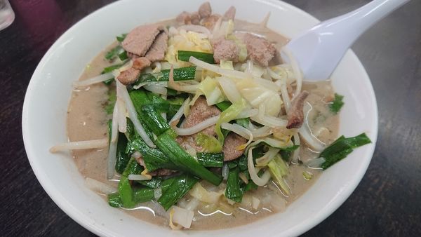 「レバニラ湯麺(タンメン)900円」@珍々軒の写真