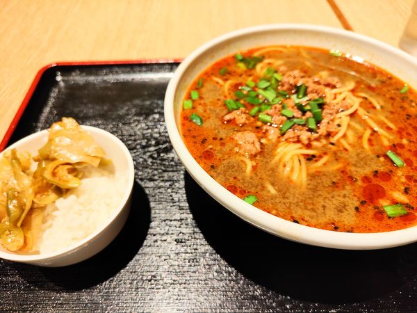 「黒ゴマ担々麺セット」@福園 大手町店の写真