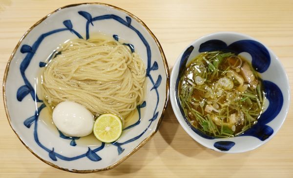 「つけめん（小盛）＋味玉」@自家製麺 ロビンソンの写真