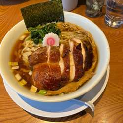 醤油らーめん＋鶏チャーシュー