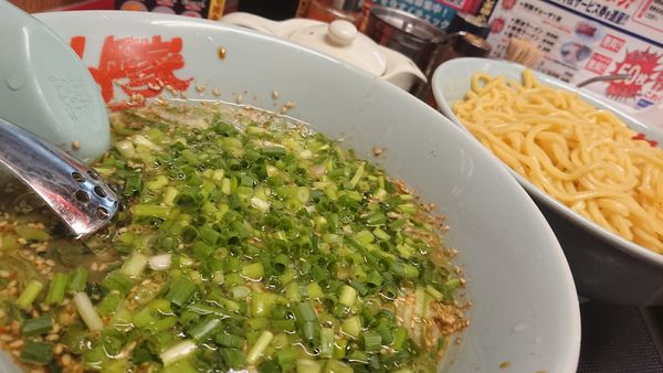 「醤油つけ麺」@ラーメン山岡家 鶴ヶ島店の写真