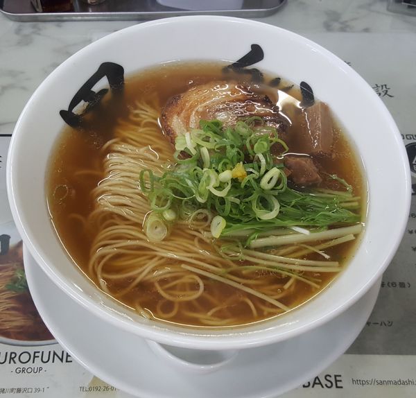 「秋刀魚だしらーめん （醤油）中盛」@秋刀魚だし 黒船の写真