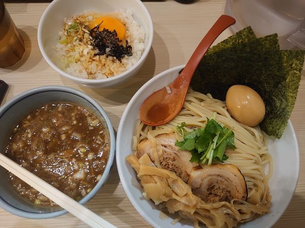 「特製つけ麺・卵かけご飯」@麺場 風天の写真