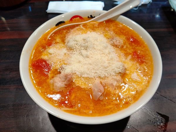 「トマトラーメンⅡ(並盛・140g)1,030円」@環七ラーメン 周麺の写真
